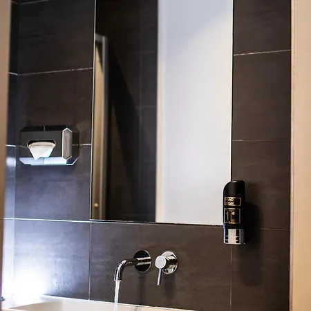 Diana Westend 5*