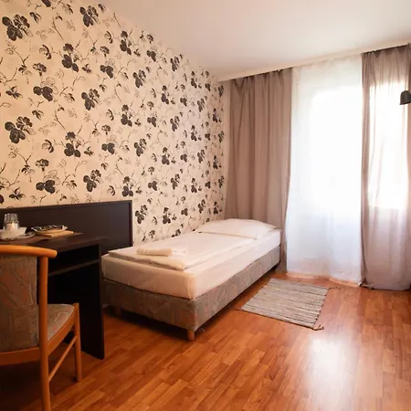 Diana Westend Hotel 5*