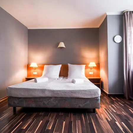 فندق Diana Westend