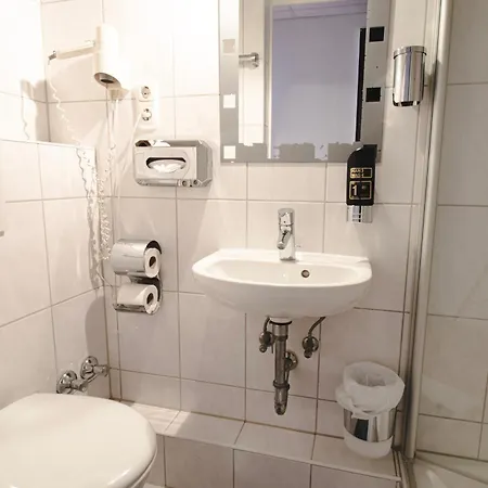 Diana Westend فندق 5*